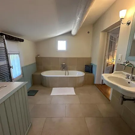 Maison De Charme -piscine-parc Arboré-14 Personnes Villa