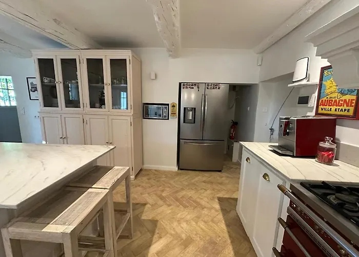빌라 Maison De Charme -piscine-parc Arbore-14 Personnes 생-쿠앵탕-라-포테리