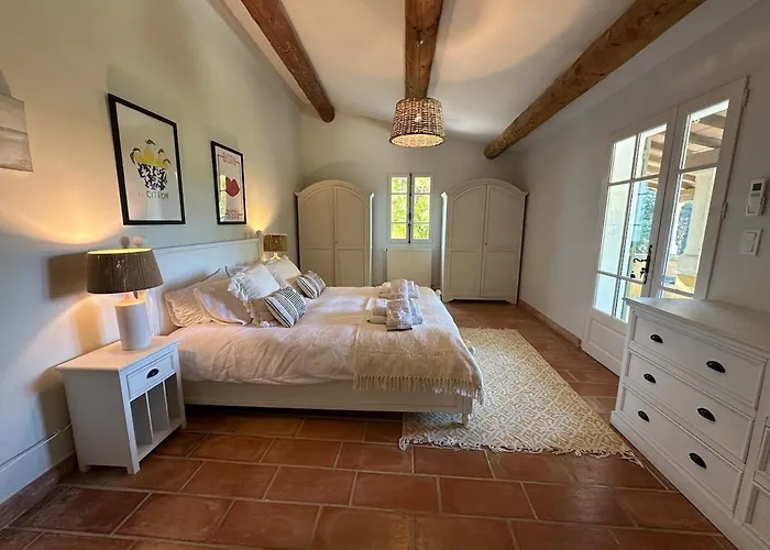 빌라 Maison De Charme -piscine-parc Arbore-14 Personnes *